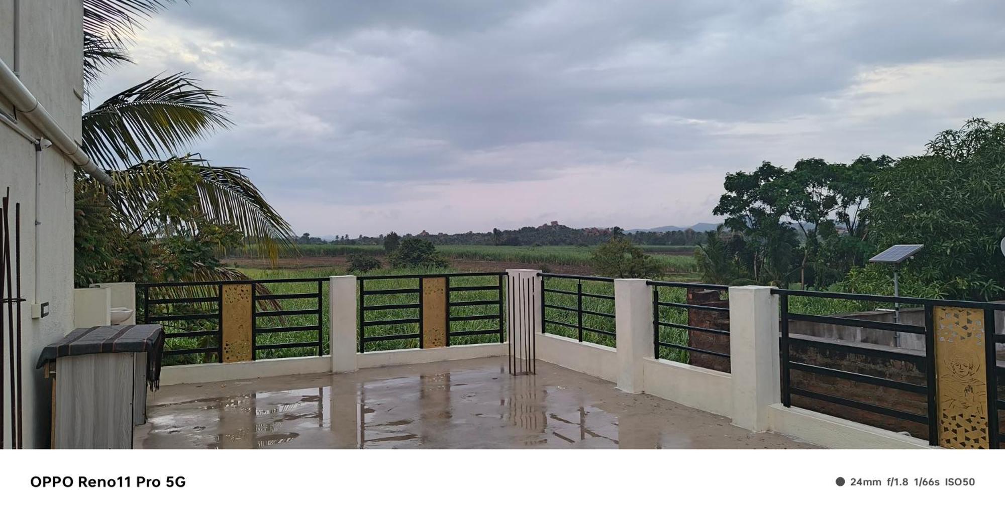 Coconut Homestay Hampi Zewnętrze zdjęcie